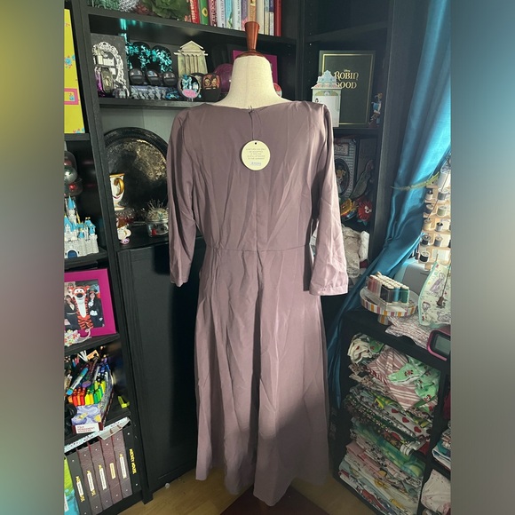 Lindy bop 1x mauve dress with long sleeves and good size pockets new with tags - Picture 5 of 5